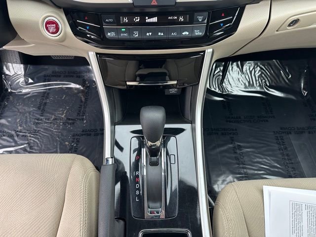 Used 2016 Honda Accord EX image 14