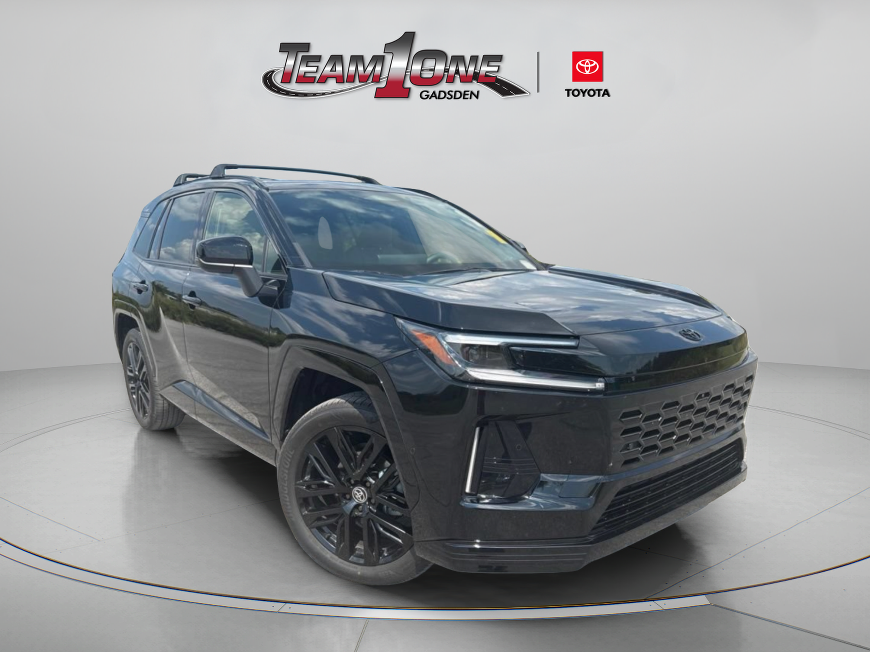 Used 2026 Toyota RAV4 XSE w/ Panoramic Sun Roof Package