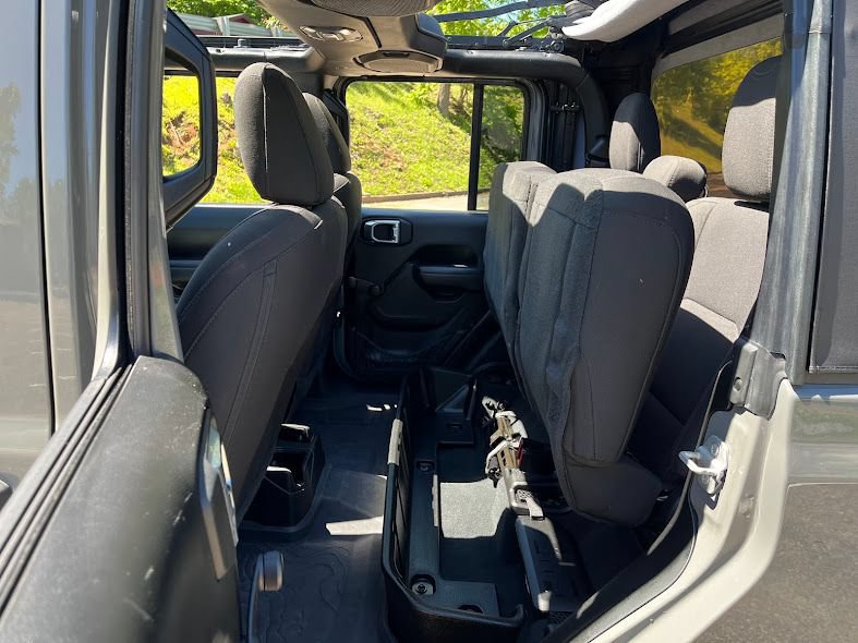 Used 2022 Jeep Gladiator Sport AWD/4WD image 45