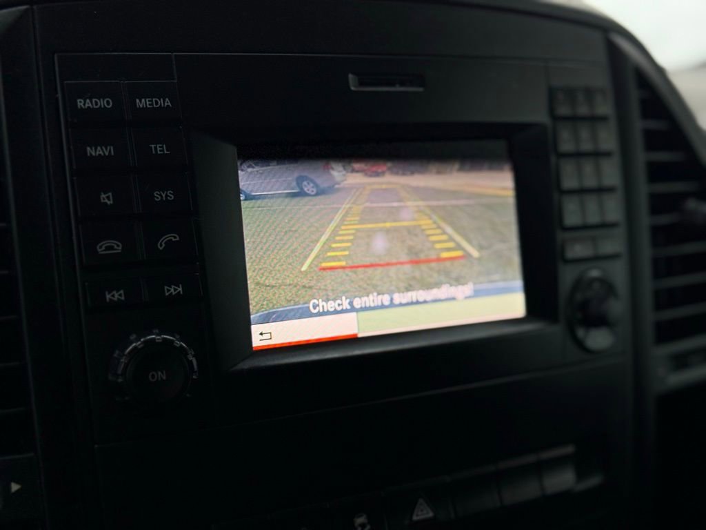 Used 2018 Mercedes-Benz Metris w/ Blind Spot Assist Package image 50