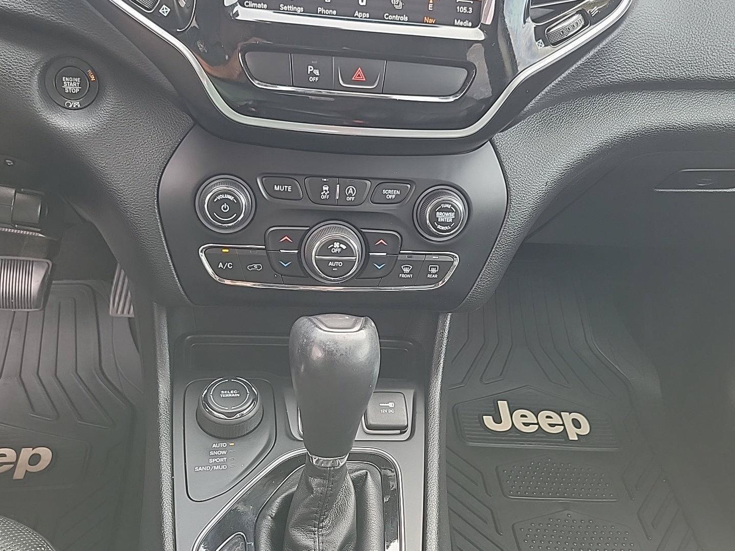 Certified 2019 Jeep Cherokee Limited AWD/4WD image 5