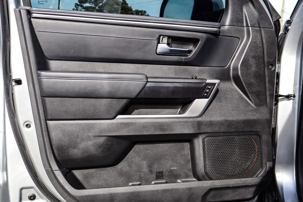 Used 2025 Toyota Tundra Platinum image 36