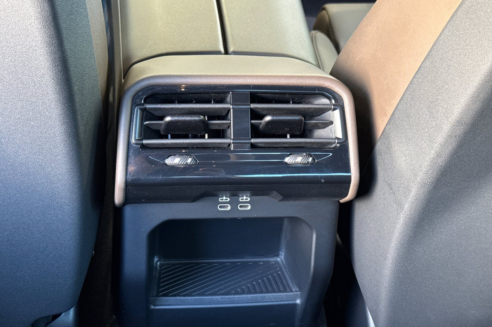 Used 2024 BMW i5 M60 w/ Premium Package AWD/4WD image 16