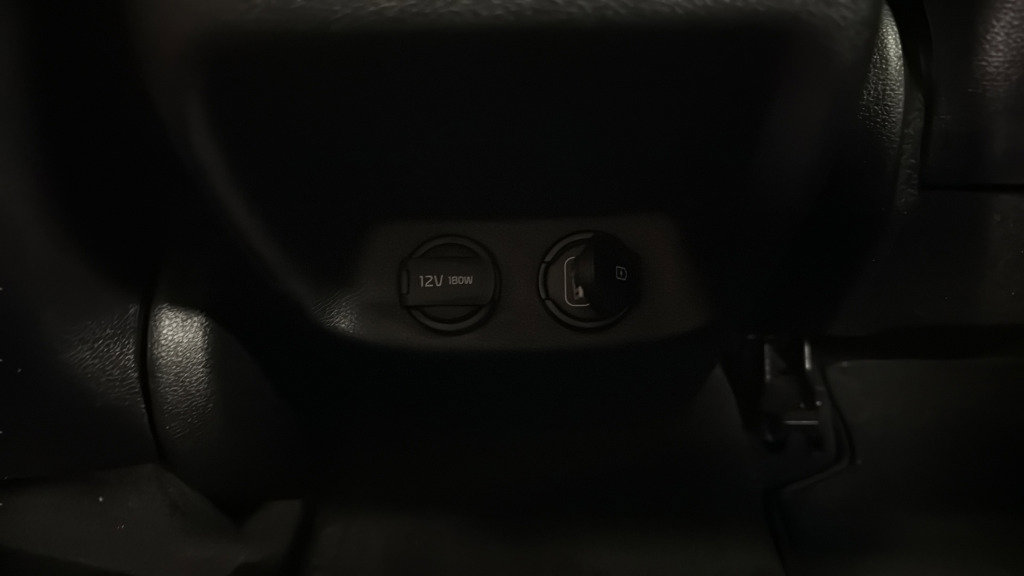 Used 2018 Kia Optima EX w/ Premium Package image 24