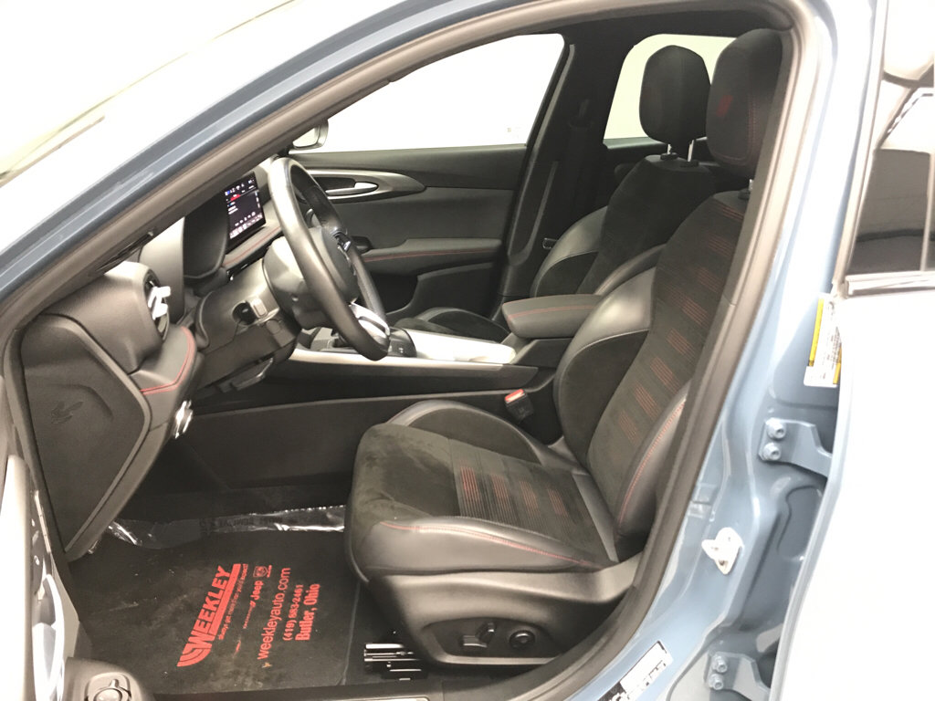 Used 2024 Dodge Hornet GT image 8