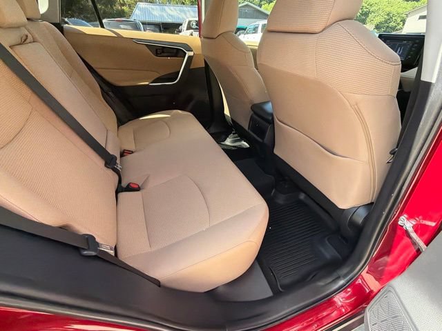 Used 2019 Toyota RAV4 LE FWD image 69