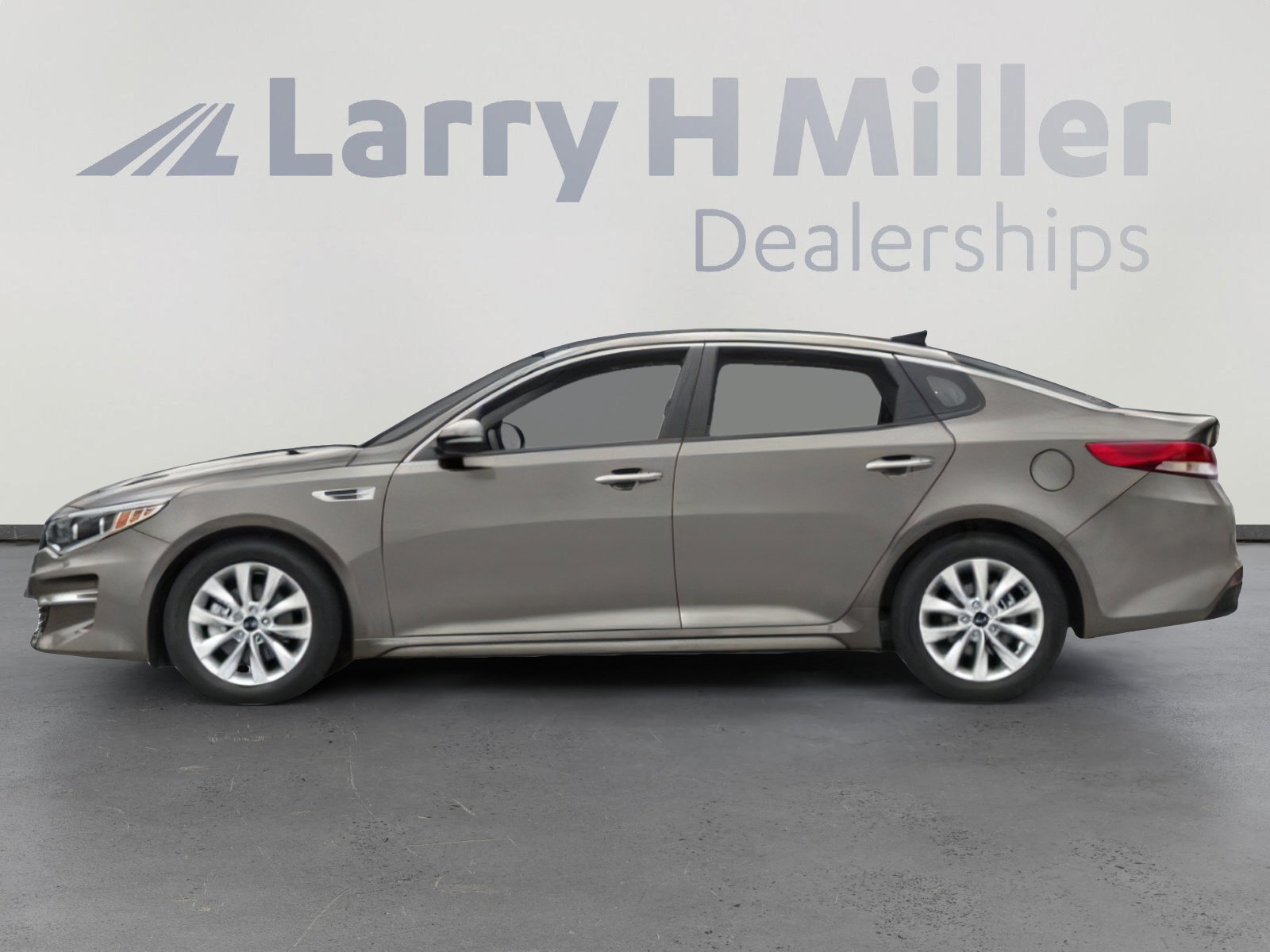 Used 2018 Kia Optima EX FWD image 6