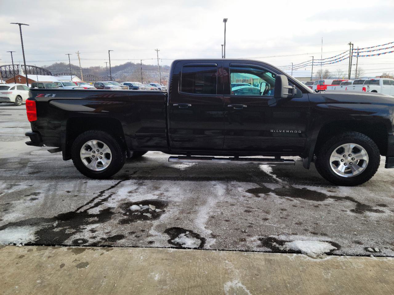 Used 2018 Chevrolet Silverado 1500 LT w/ All Star Edition image 20