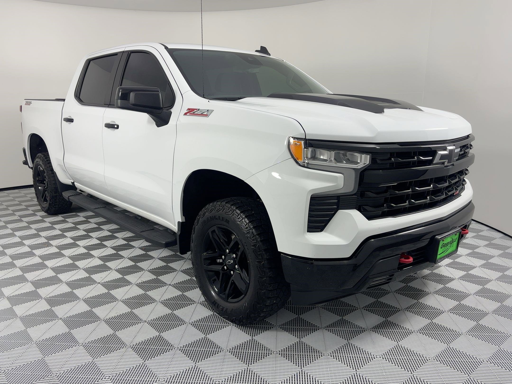 Used 2023 Chevrolet Silverado 1500 LT Trail Boss w/ Protection Package image 6