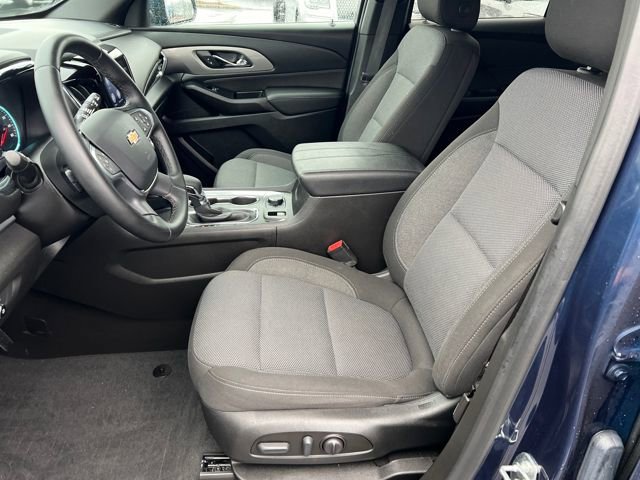 Certified 2023 Chevrolet Traverse LT w/ LPO, Floor Liner Package image 26