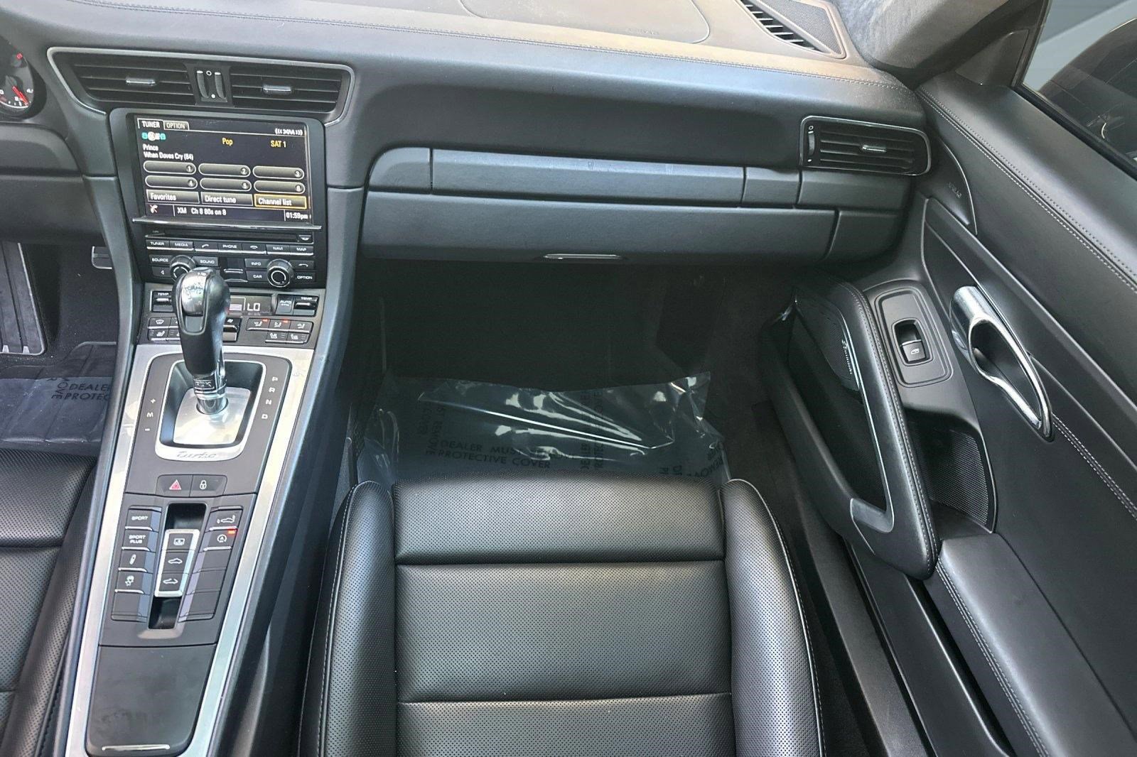 Used 2016 Porsche 911 Turbo image 30