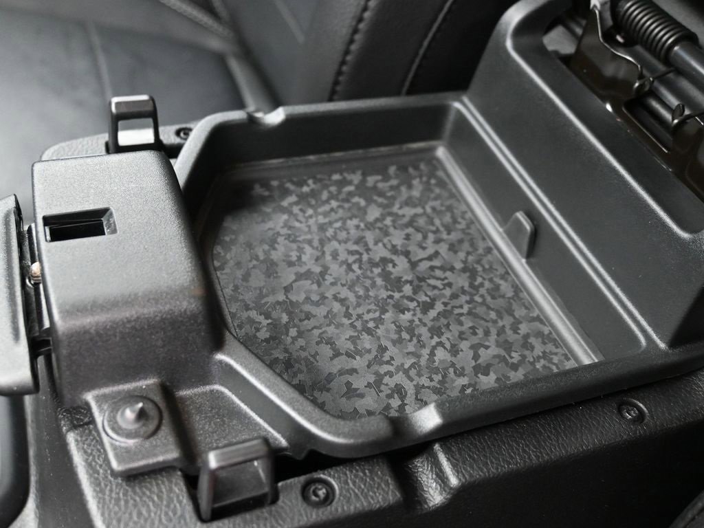 Used 2023 Jeep Wrangler Unlimited Sahara image 19