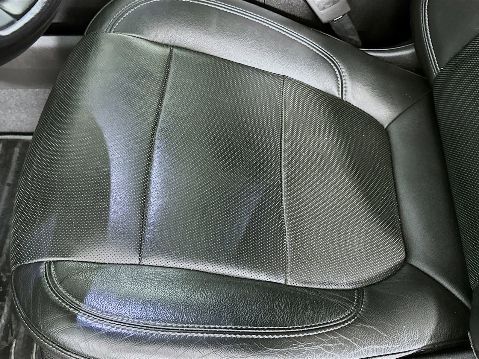 Used 2019 Chevrolet Silverado 1500 LTZ image 21