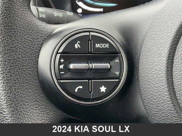 Used 2024 Kia Soul LX w/ Option Group 015 image 21