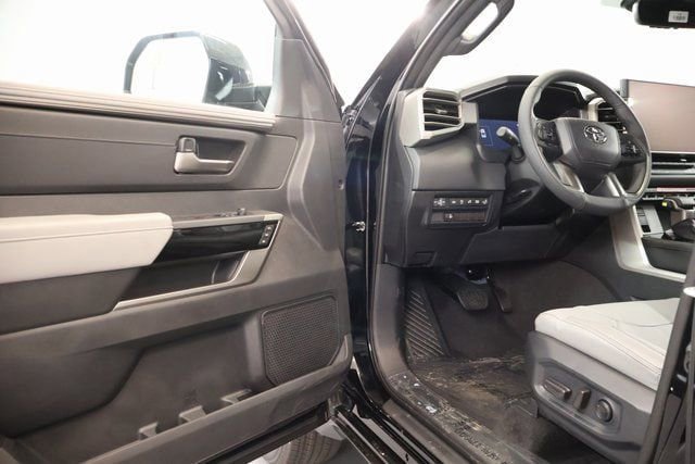 New 2026 Toyota Tundra Limited AWD/4WD image 6