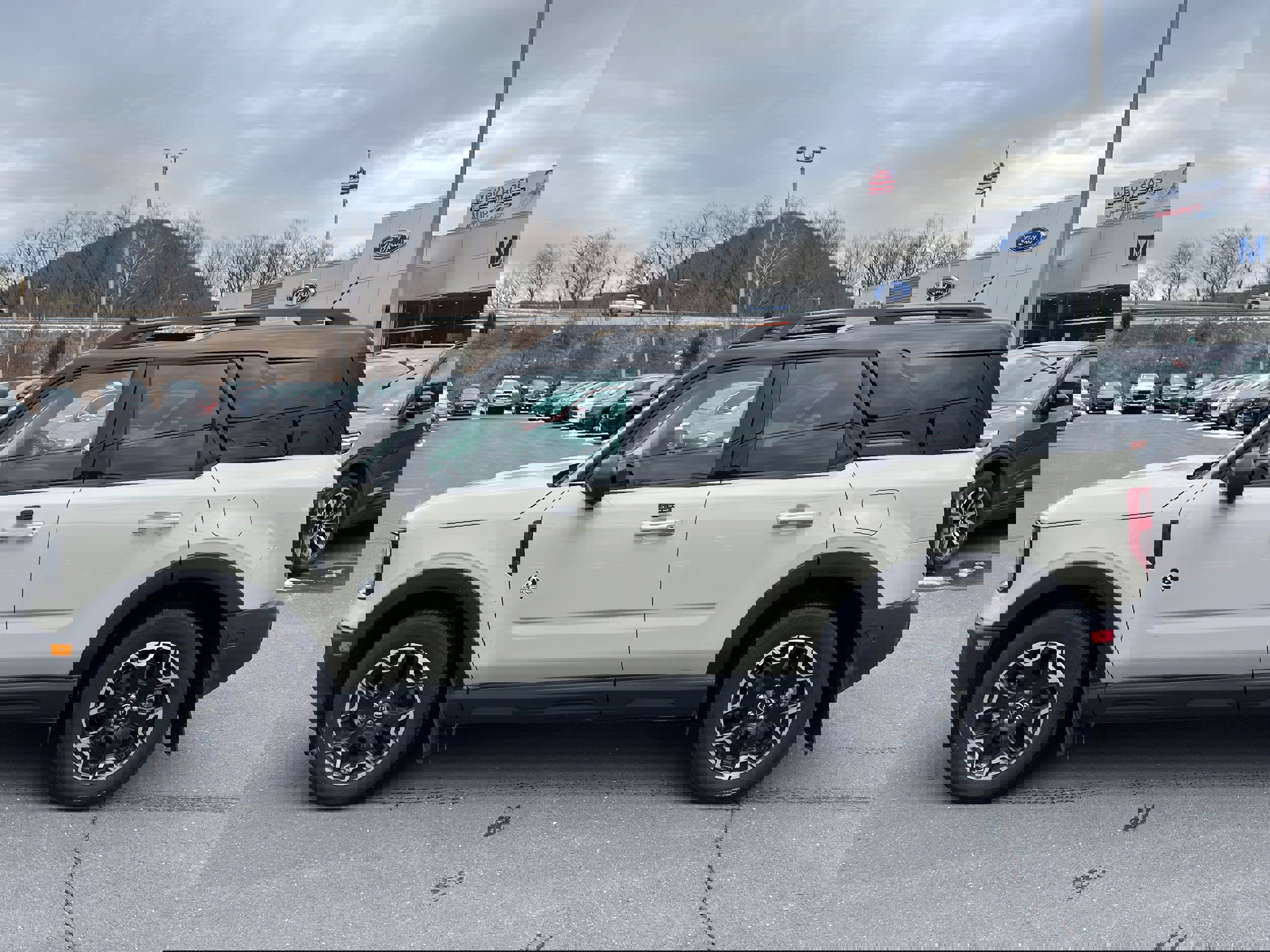 Used 2025 Ford Bronco Sport Outer Banks w/ Outer Banks Tech Package+ image 6