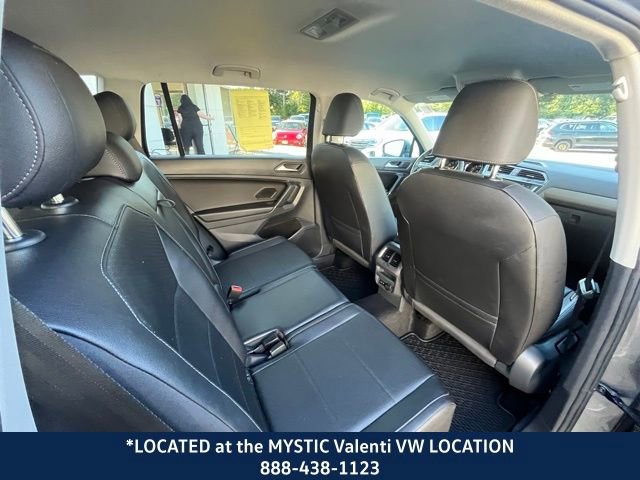Used 2020 Volkswagen Tiguan SE image 21
