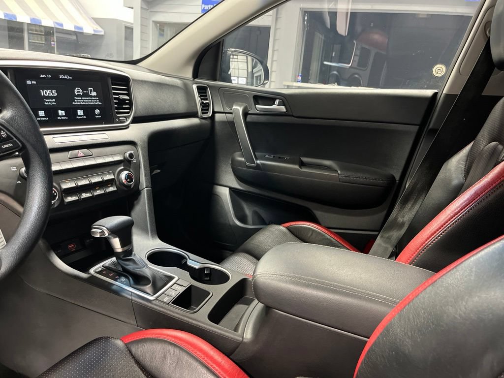 Used 2022 Kia Sportage LX AWD/4WD image 17