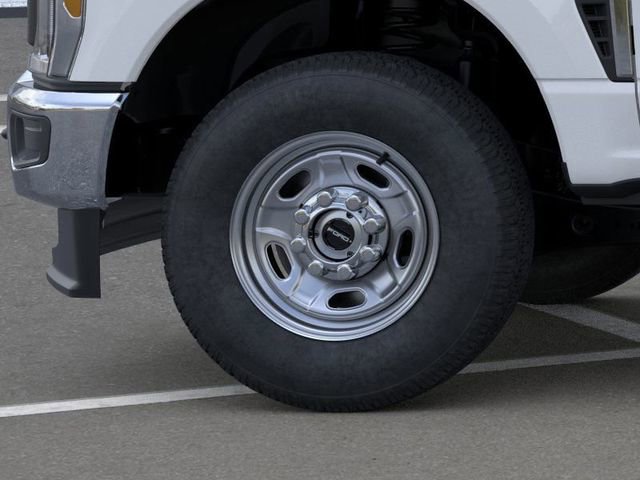 New 2026 Ford F250 XL w/ XL Chrome Package image 22