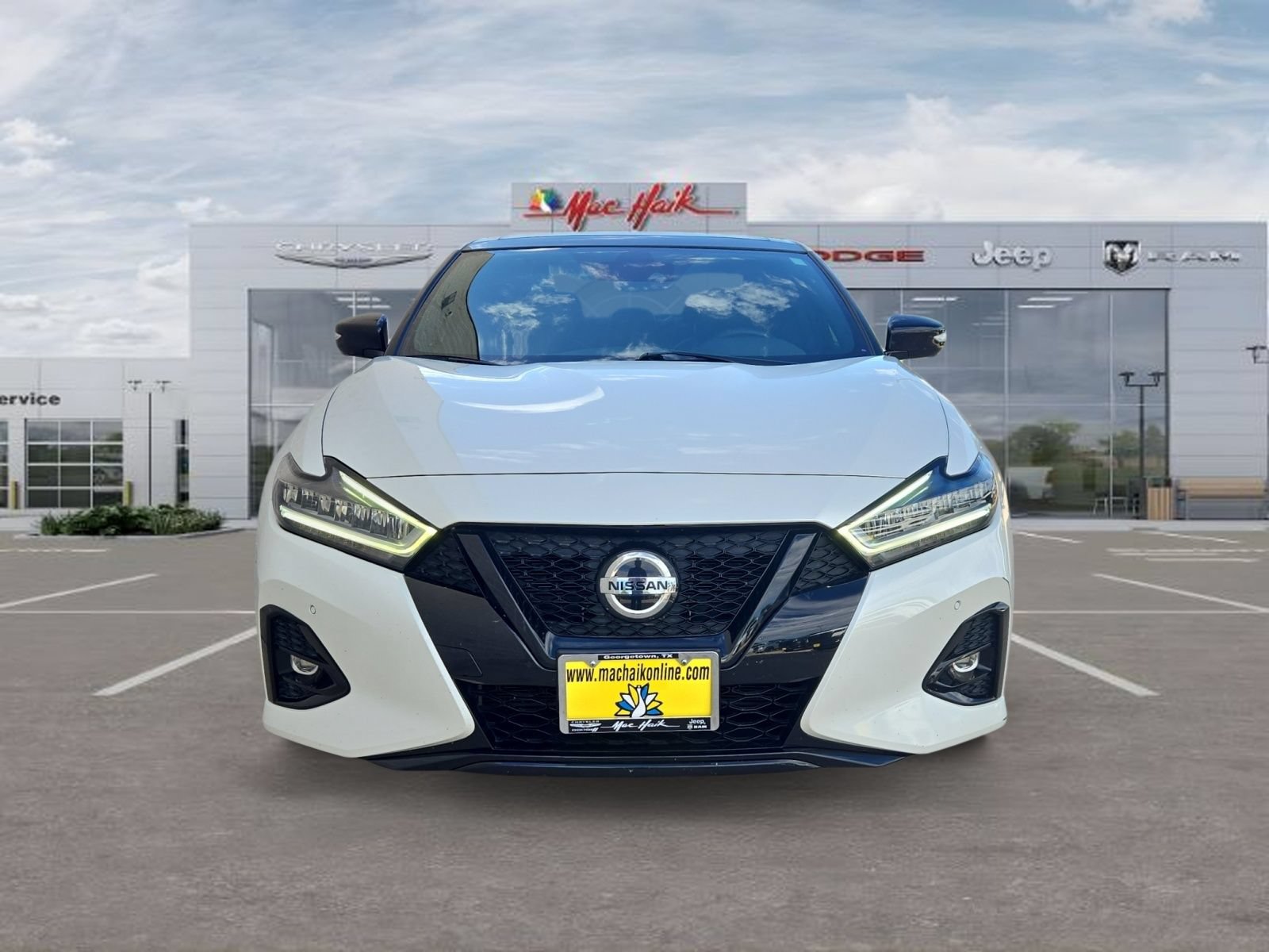 Used 2021 Nissan Maxima SR w/ Sport Mat Group FWD image 8