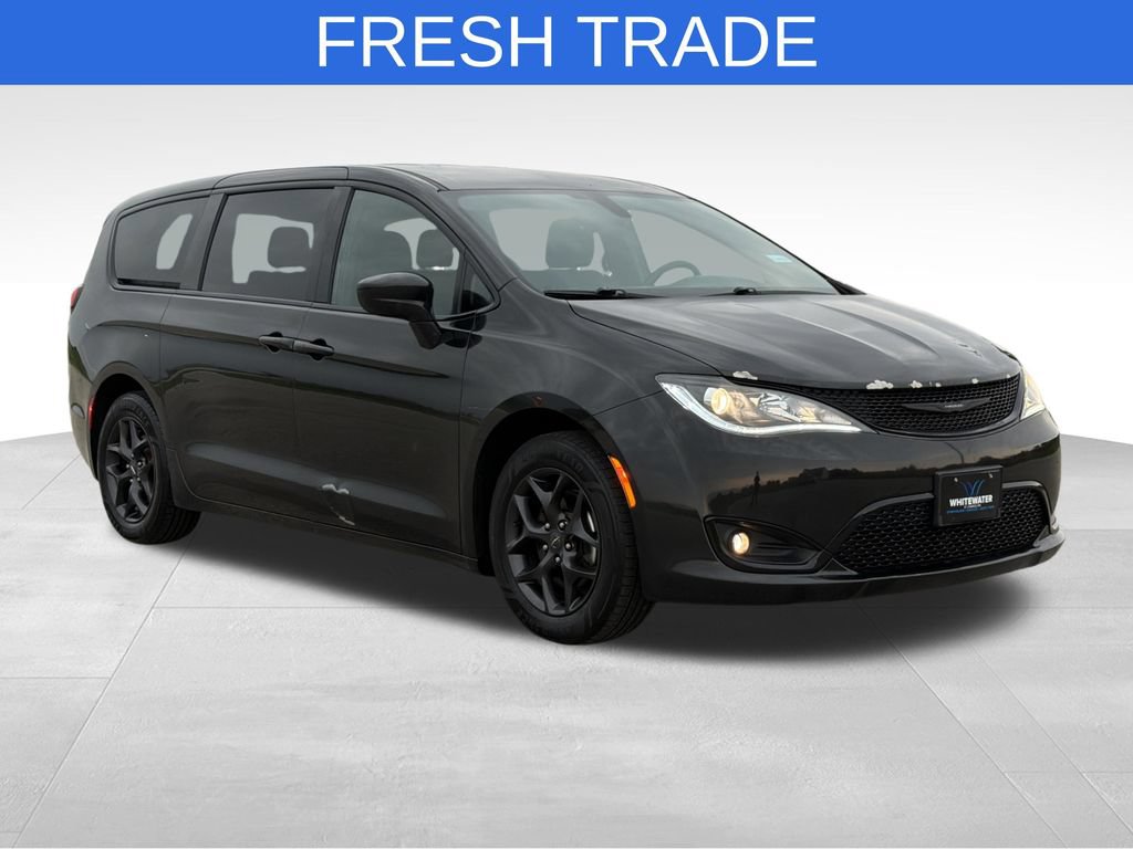 Used 2019 Chrysler Pacifica Touring Plus w/ S Appearance Package