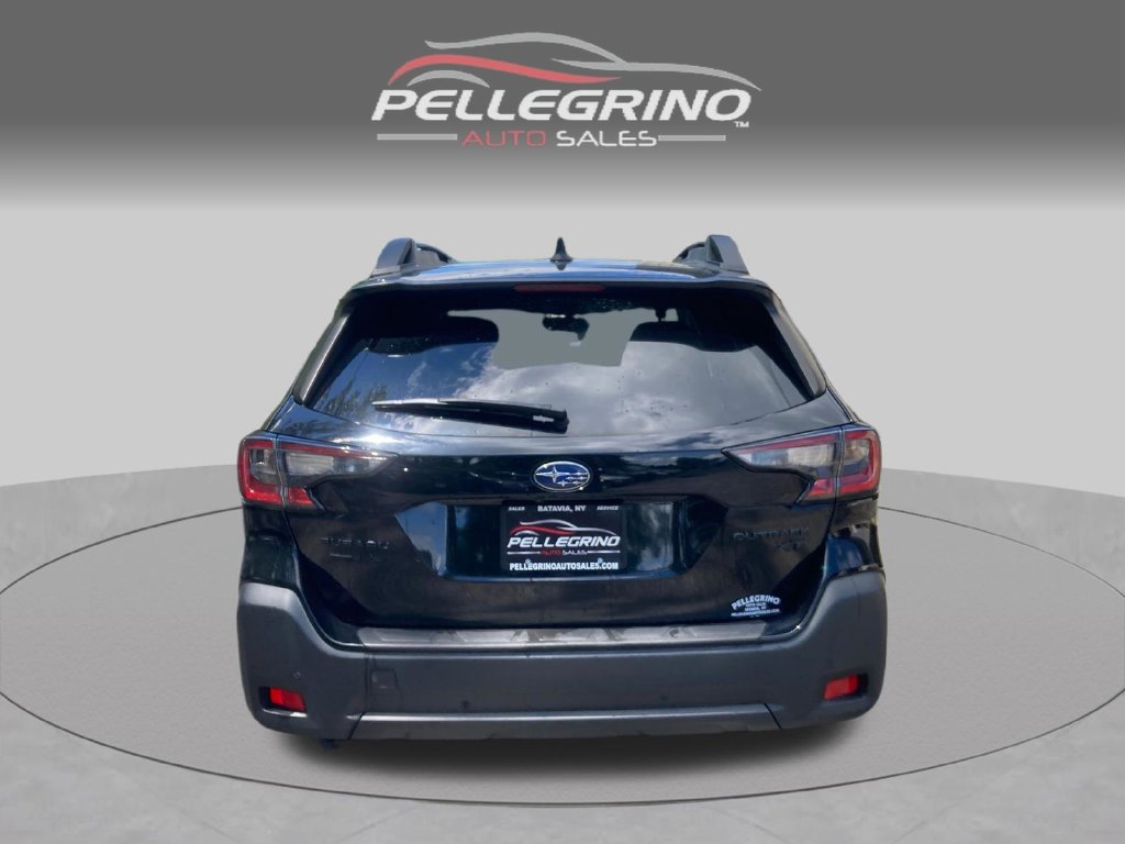 Used 2023 Subaru Outback Onyx Edition XT AWD/4WD image 6