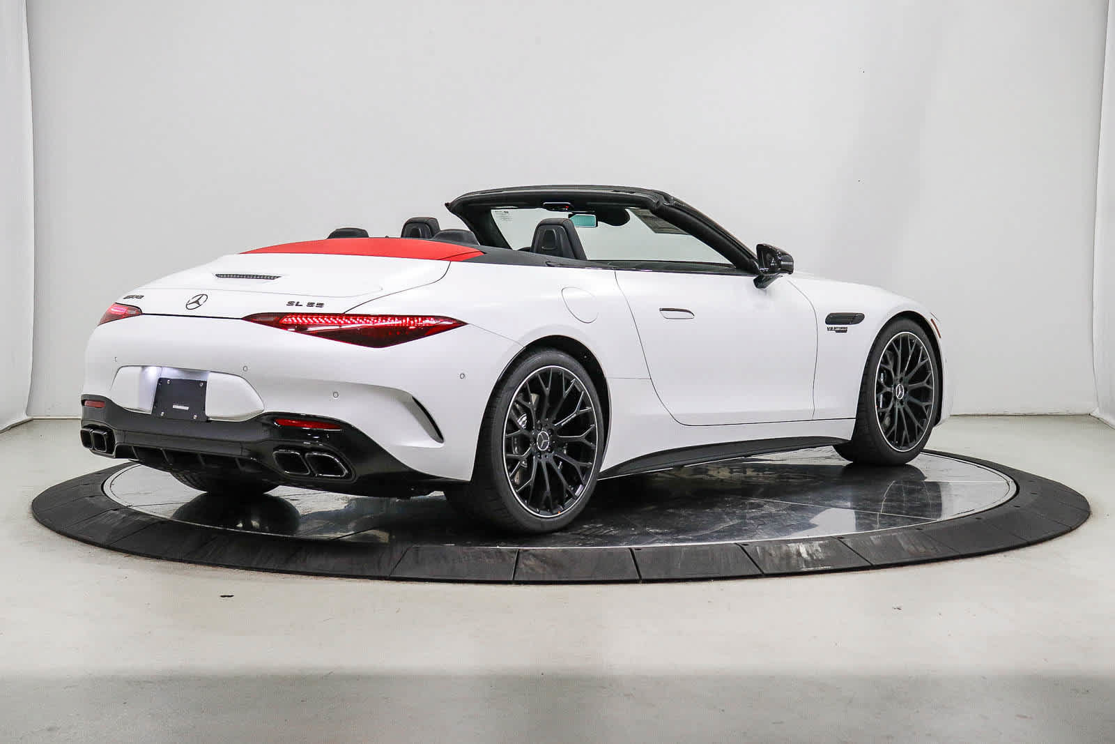 New 2027 Mercedes-Benz SL 55 AMG 4MATIC image 10