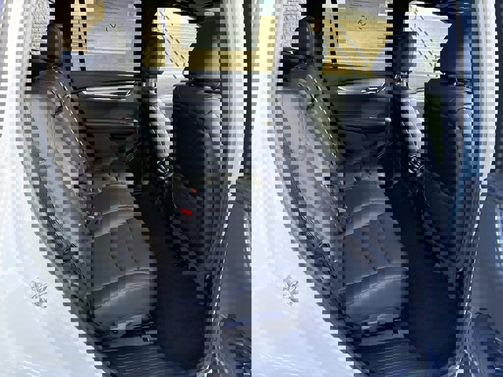 New 2025 Cadillac XT6 Luxury image 11