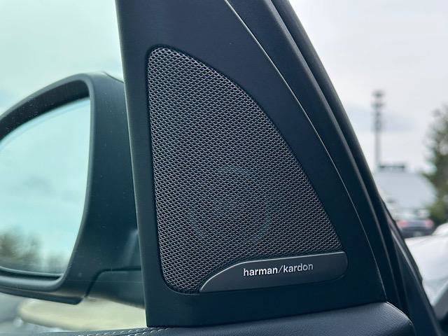 Certified 2024 BMW X5 xDrive50e w/ Premium Package image 19