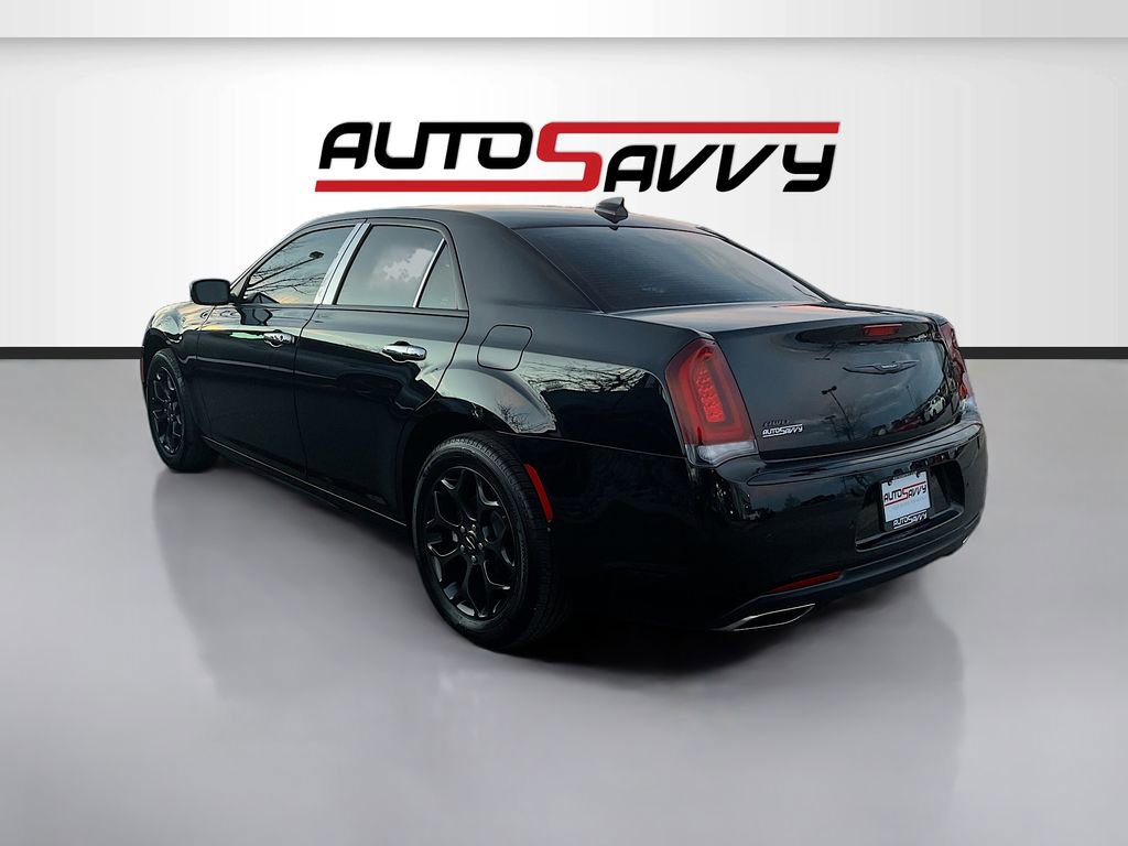 Used 2023 Chrysler 300 Touring L w/ Comfort Group AWD/4WD image 5