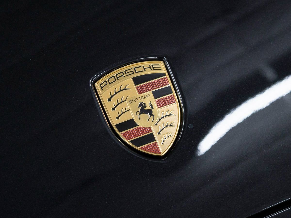 New 2025 Porsche Macan 4 Electric image 11