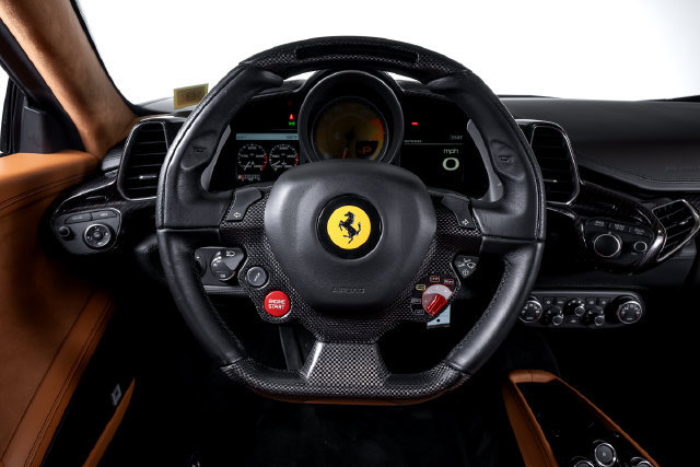 Certified 2012 Ferrari 458 Italia Coupe RWD image 6