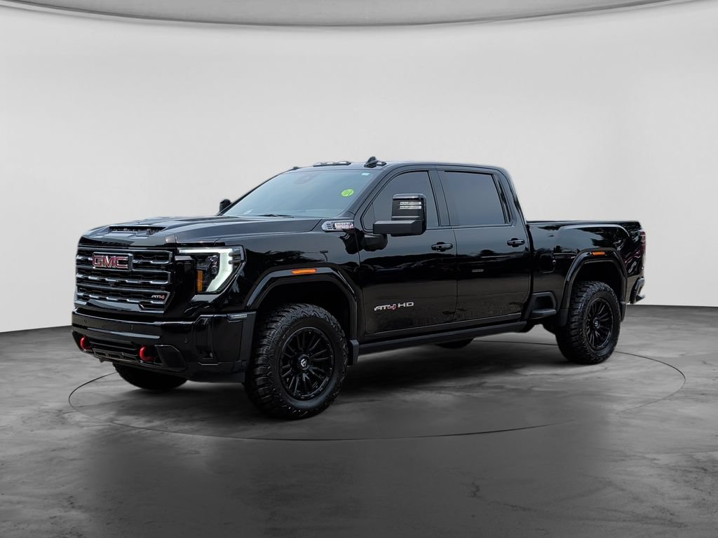 Used 2025 GMC Sierra 3500 AT4 w/ AT4 Premium Plus Package AWD/4WD image 3