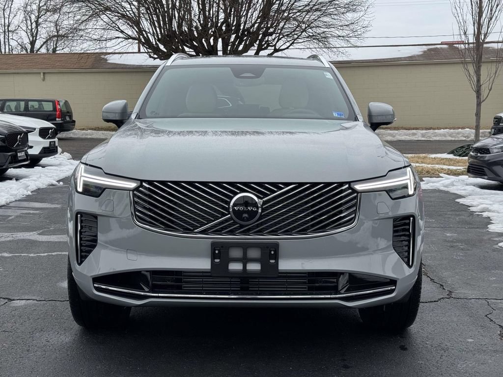New 2026 Volvo XC90 T8 Plus w/ Protection Package Premier AWD/4WD image 24