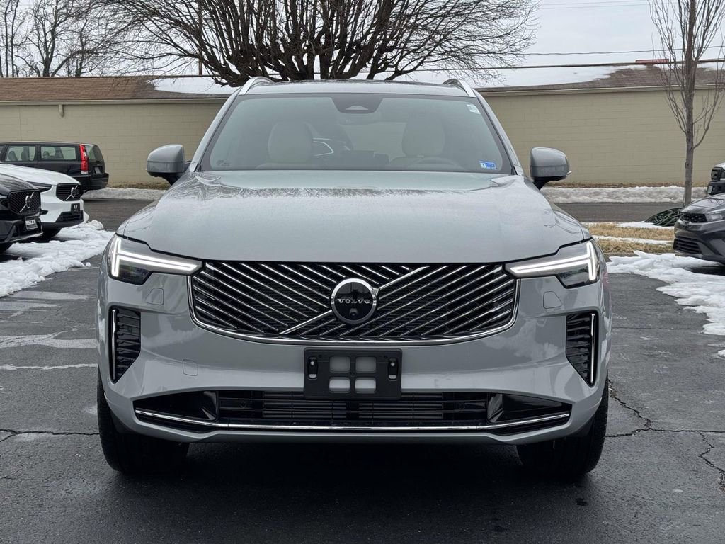 New 2026 Volvo XC90 T8 Plus w/ Protection Package Premier AWD/4WD image 24