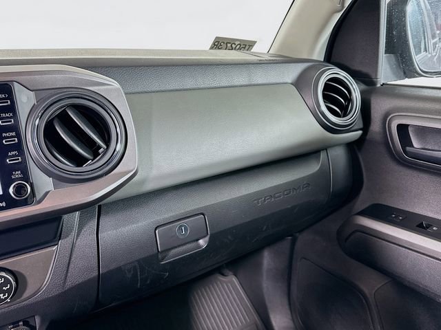 Certified 2022 Toyota Tacoma SR5 image 16