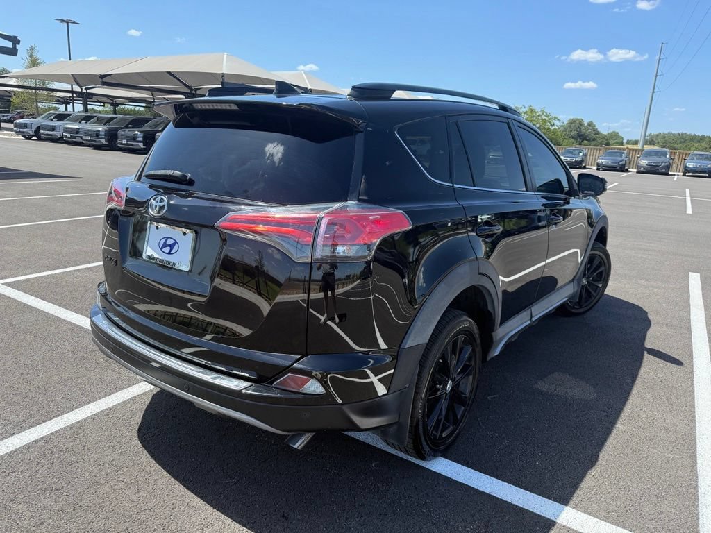 Used 2018 Toyota RAV4 Adventure AWD/4WD image 5