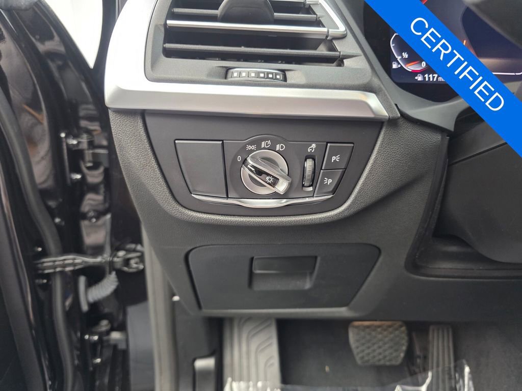 Used 2024 BMW X3 sDrive30i w/ Convenience Package image 25