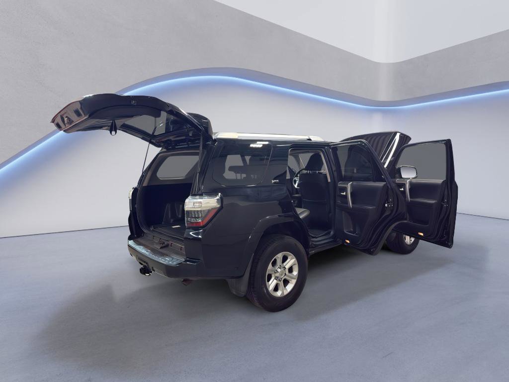 Used 2018 Toyota 4Runner SR5 Premium image 13