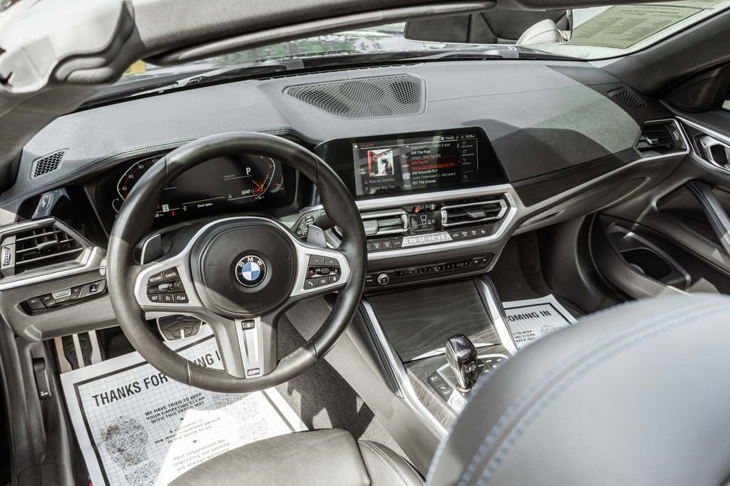 Used 2022 BMW 430i xDrive Convertible w/ M Sport Package AWD/4WD image 9