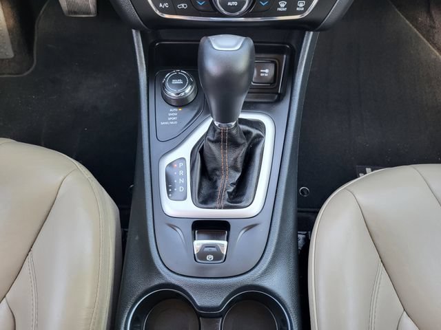 Used 2016 Jeep Cherokee Limited AWD/4WD image 20