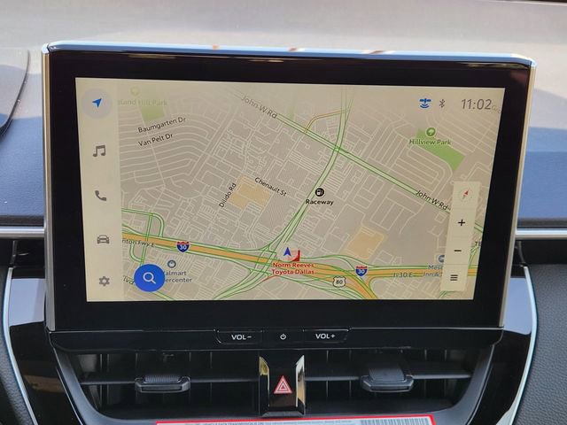 Used 2026 Toyota Corolla SE w/ SE Premium Package image 12