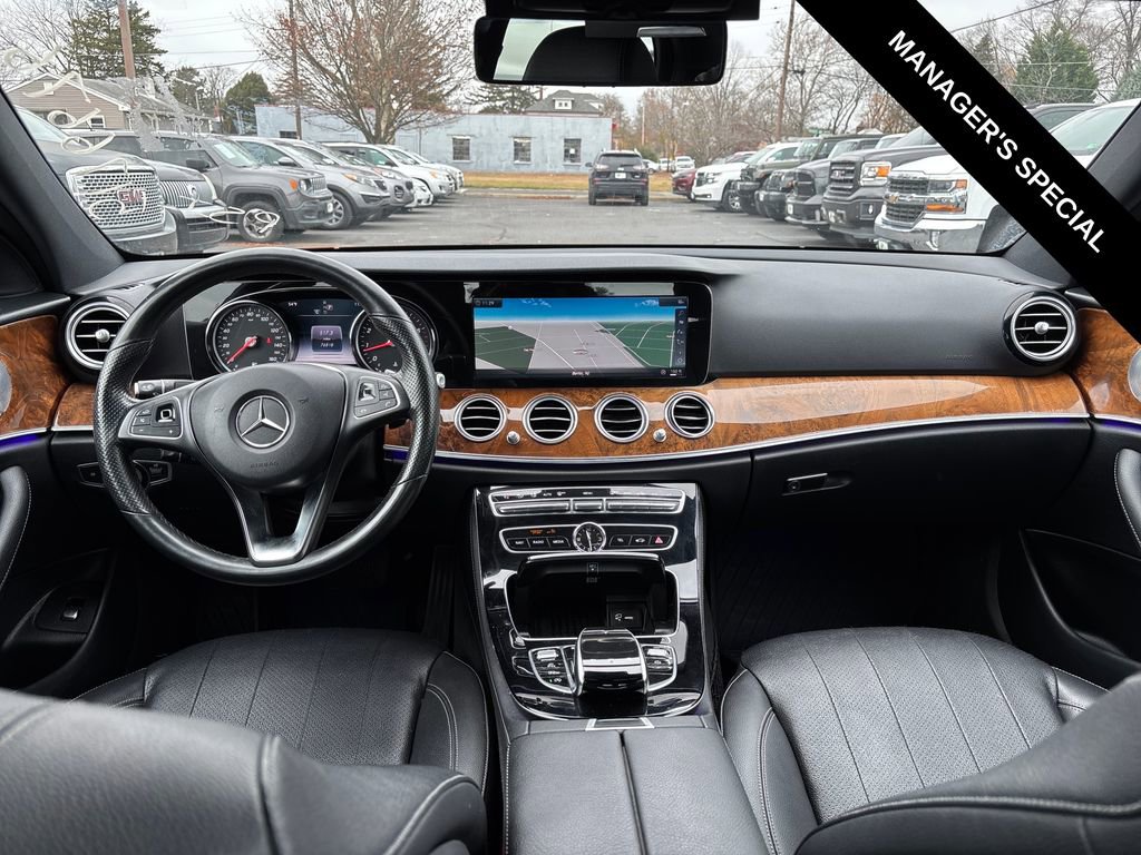 Used 2018 Mercedes-Benz E 300 4MATIC image 18