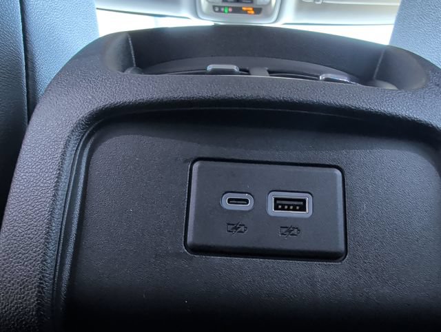Used 2024 Chevrolet Blazer LT w/ Midnight/Sport Edition FWD image 24