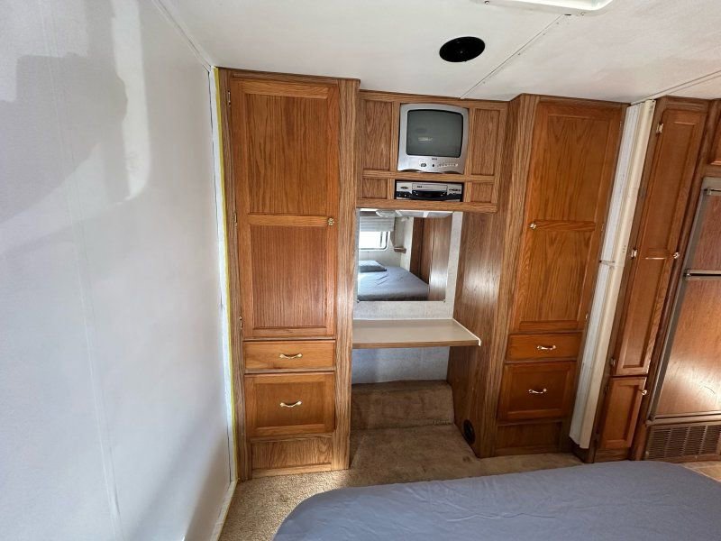 Used 2003 Ford E-450 and Econoline 450 RWD image 30