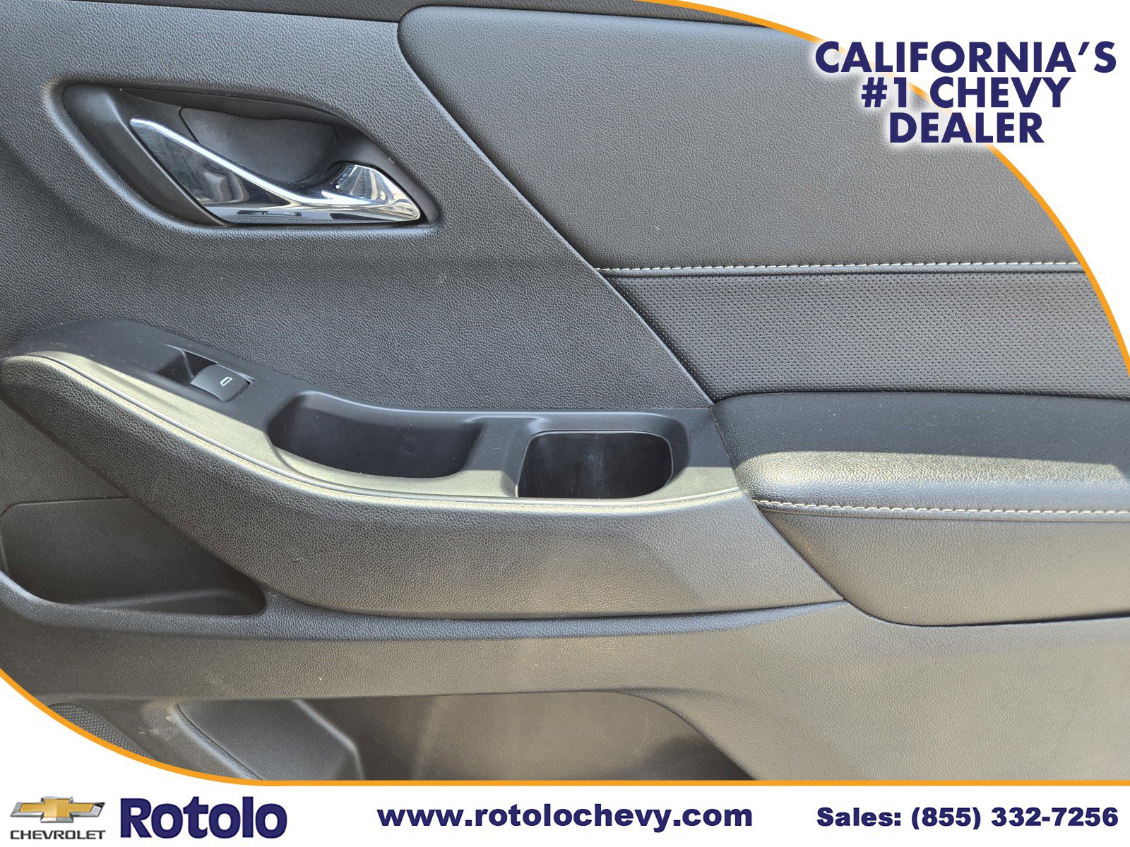 Used 2022 Chevrolet Traverse Premier w/ Redline Edition FWD image 12