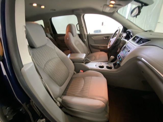Used 2016 Chevrolet Traverse LS FWD image 14