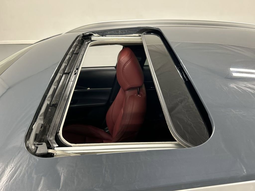 Certified 2025 MAZDA CX-30 AWD 2.5 S w/ Preferred Package image 19