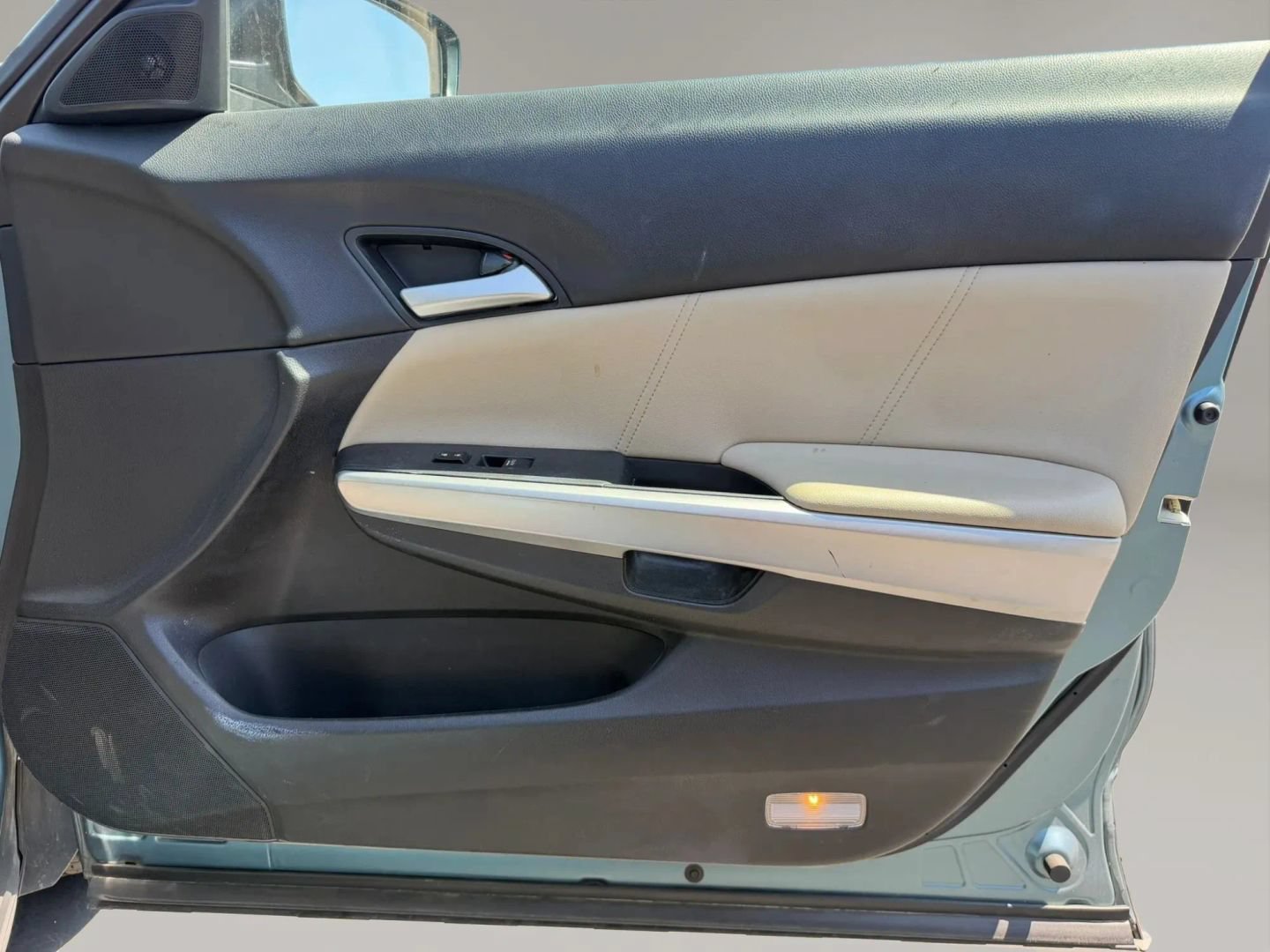 Used 2015 Honda Crosstour EX-L image 16