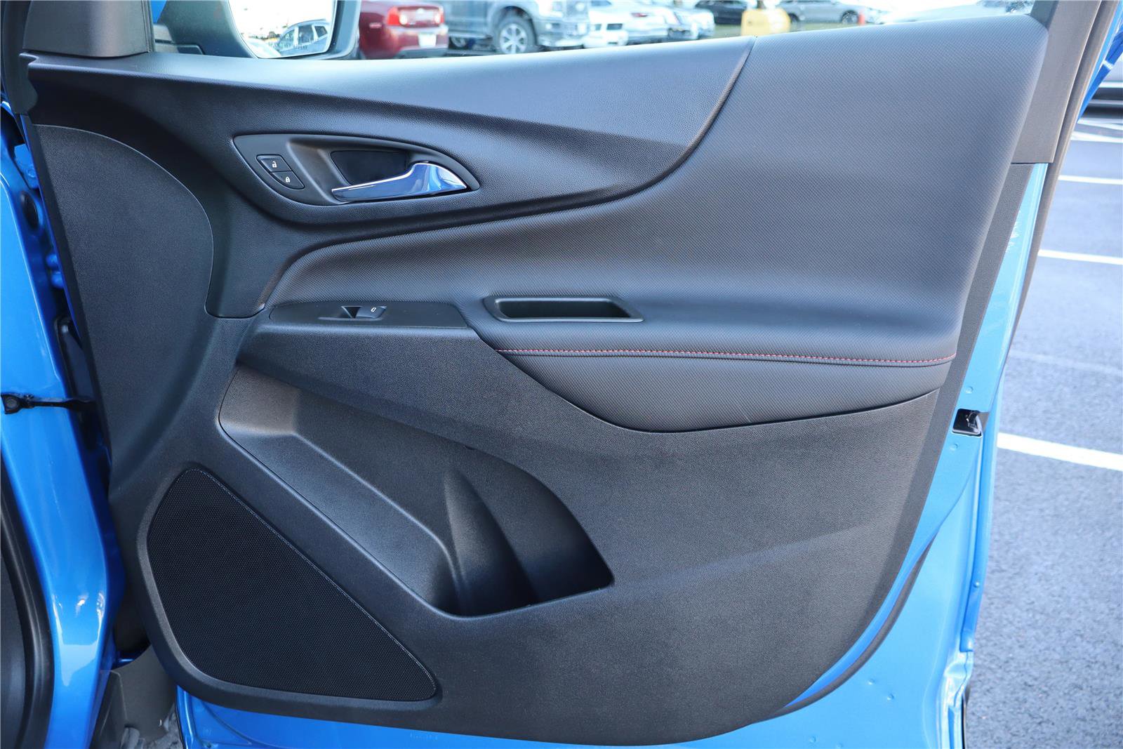 Used 2024 Chevrolet Equinox RS image 27